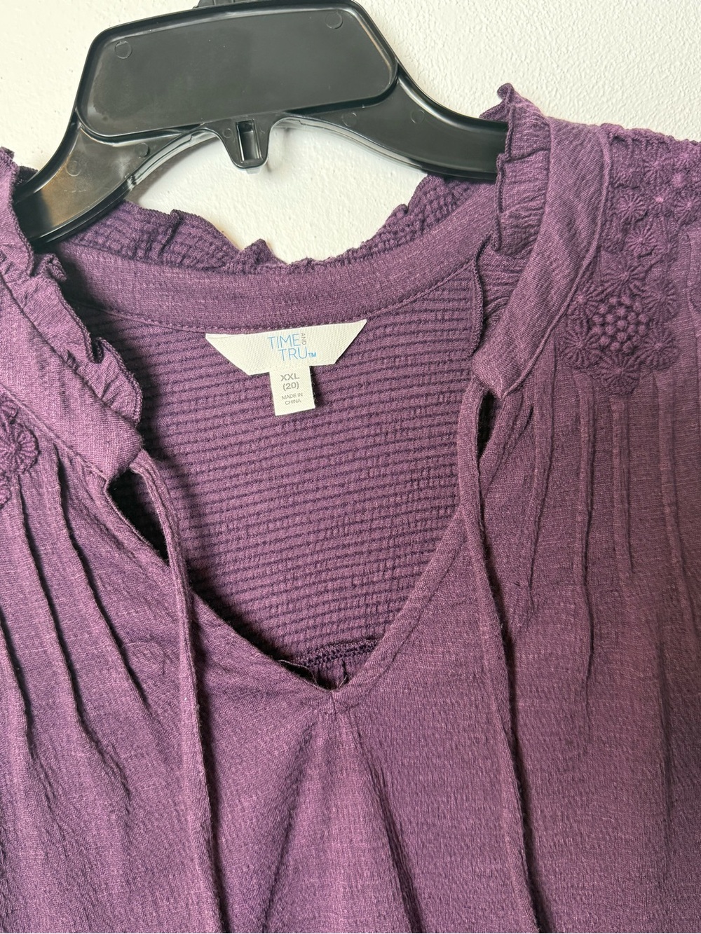 Time and Tru Purple Crochet-Yoke Sleeveless Tie-Neck Tank - Picture 3 of 7